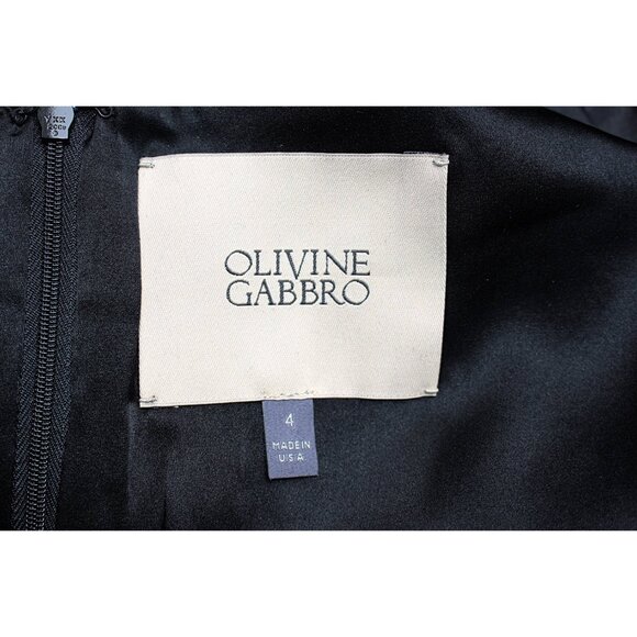 Olivine Gabbro - Sleeveless Wool Sheath Dress with Silk Organza Accents, size 4 - Picture 3 of 15